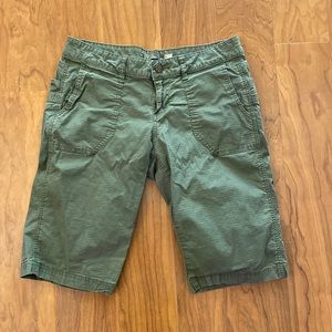 Prana hiking shorts size 6